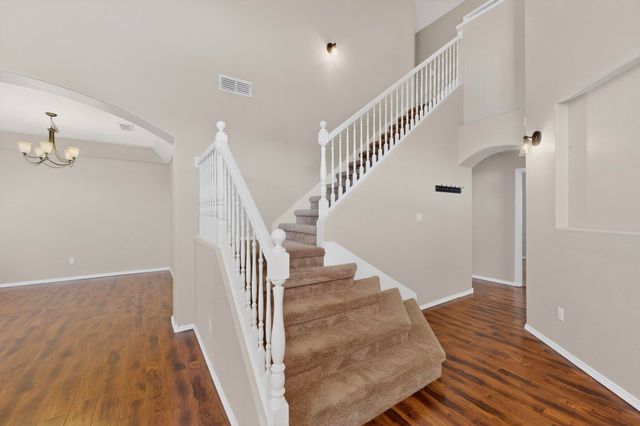 7619 Ramona Avenue NW, Albuquerque, NM 87114