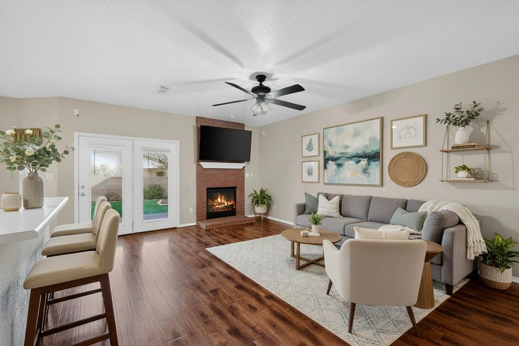 7619 Ramona Avenue NW, Albuquerque, NM 87114