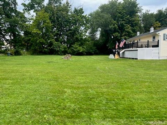17 Hunter Street, Highland Mills, NY 10930