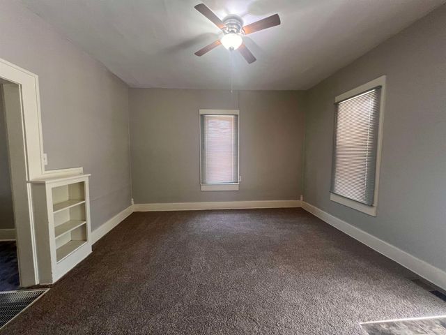 615 N Custer, Wichita, KS 67203