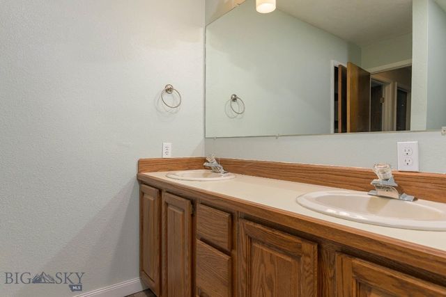 1310 Yellowstone Avenue 16, Billings, MT 59102