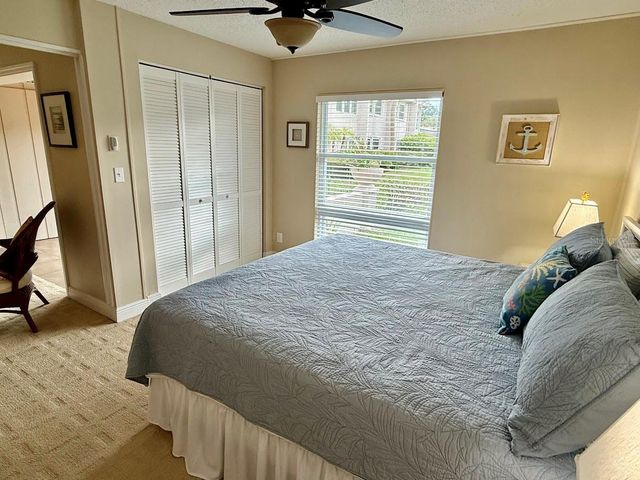 802 CORDOVA GREEN 802, Seminole, FL 33777