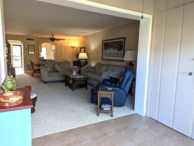 802 CORDOVA GREEN 802, Seminole, FL 33777