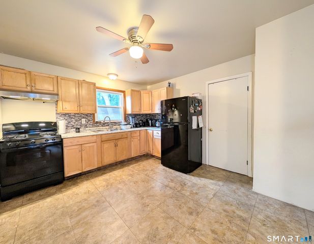 102 Lenox Avenue, Bridgeport, CT 06605