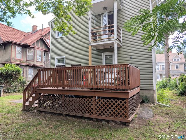 102 Lenox Avenue, Bridgeport, CT 06605