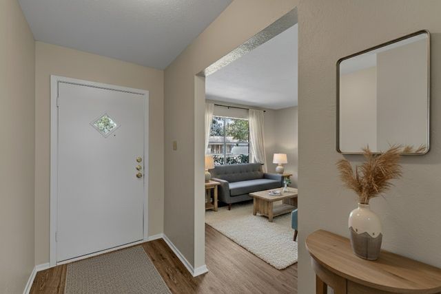 804 Natchez Avenue, Bedford, TX 76022