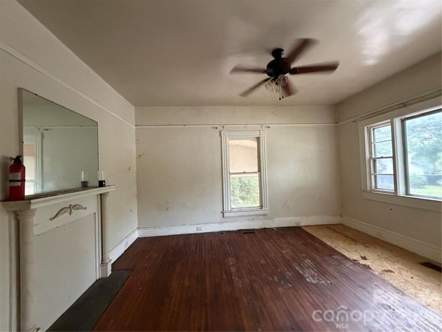 238 Garfield Street, Statesville, NC 28677