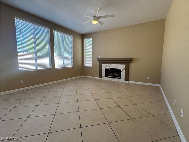 816 Canterbury Cross Place, Las Vegas, NV 89144