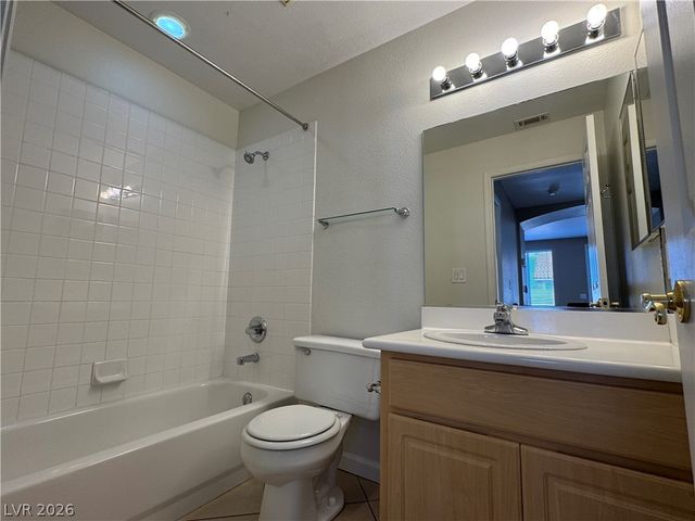 816 Canterbury Cross Place, Las Vegas, NV 89144