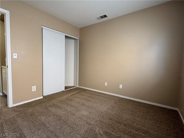 816 Canterbury Cross Place, Las Vegas, NV 89144