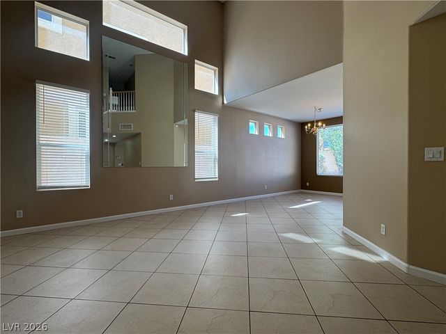 816 Canterbury Cross Place, Las Vegas, NV 89144