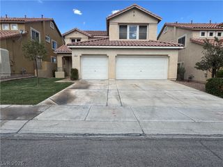 816 Canterbury Cross Place, Las Vegas, NV 89144