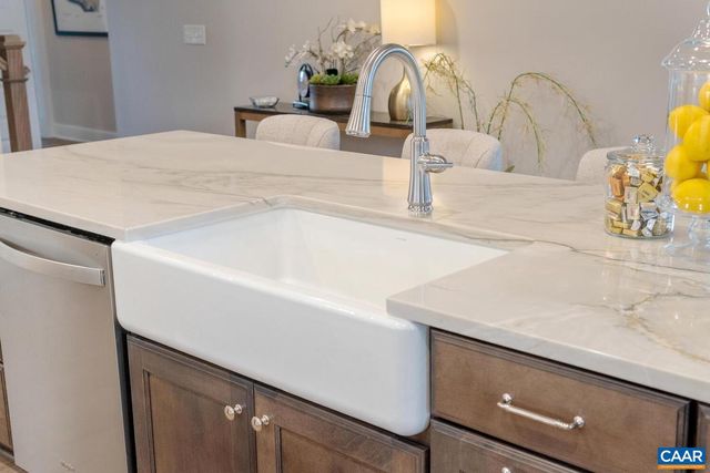 1530 CLIFFSTONE BLVD, Charlottesville, VA 22911