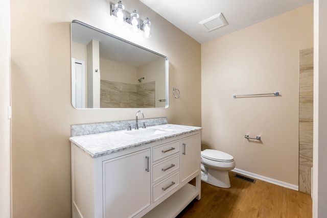 1851 Simpson Court, Montgomery, IL 60538