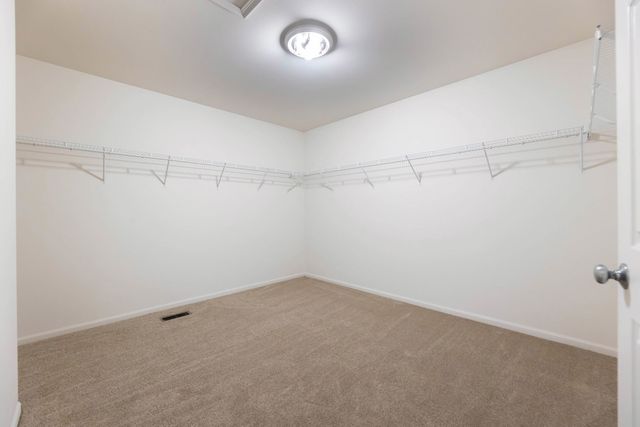 1851 Simpson Court, Montgomery, IL 60538