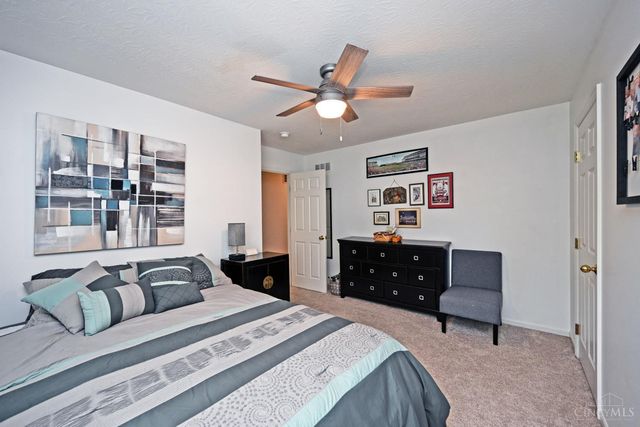 6166 Field Stream Court, Miami Twp, OH 45140