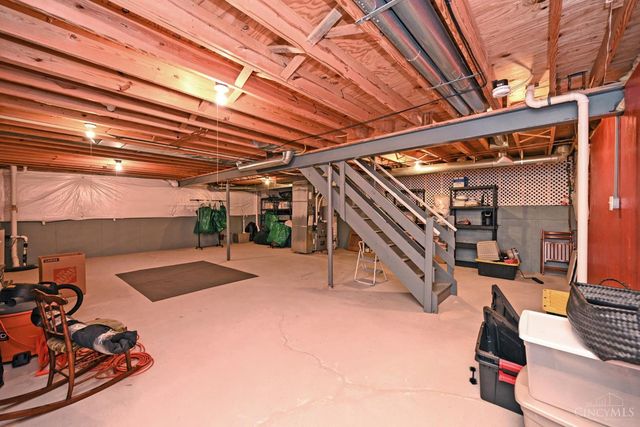 6166 Field Stream Court, Miami Twp, OH 45140