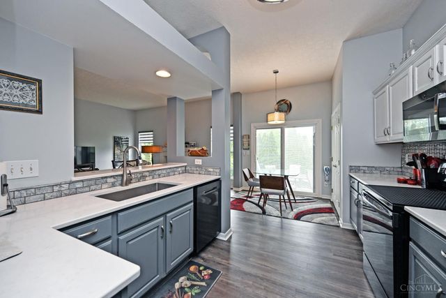6166 Field Stream Court, Miami Twp, OH 45140