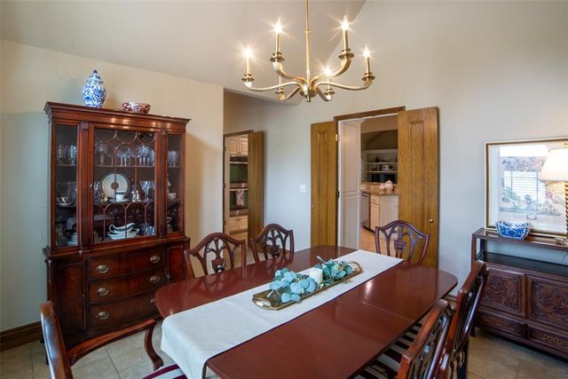 304 Timberdale Terrace, Edmond, OK 73034