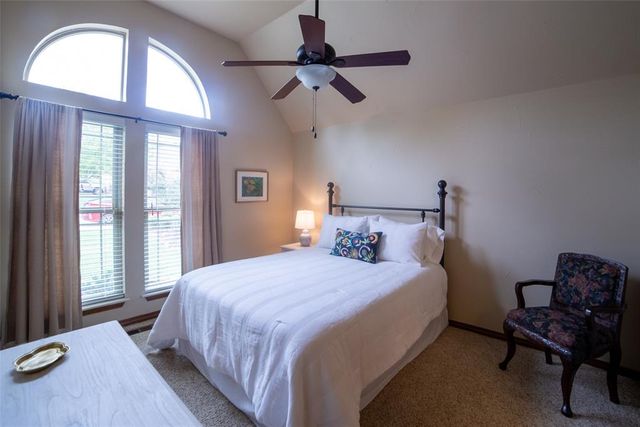 304 Timberdale Terrace, Edmond, OK 73034