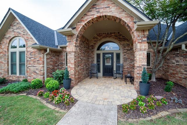 304 Timberdale Terrace, Edmond, OK 73034