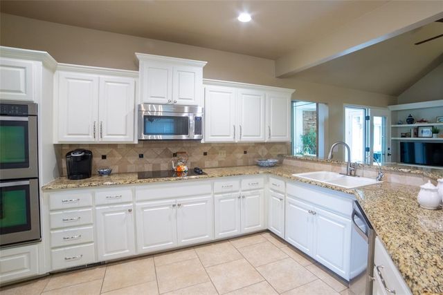 304 Timberdale Terrace, Edmond, OK 73034