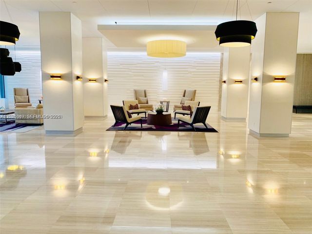 100 Bayview Dr 503, Sunny Isles Beach, FL 33160
