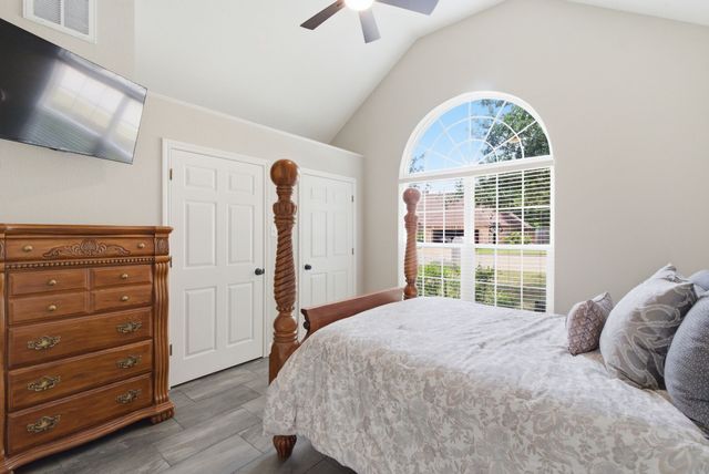 1111 Harbor Lakes Drive, Granbury, TX 76048