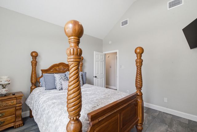 1111 Harbor Lakes Drive, Granbury, TX 76048