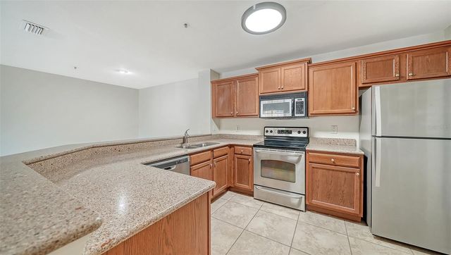 4029 CROCKERS LAKE BOULEVARD 1811, Sarasota, FL 34238