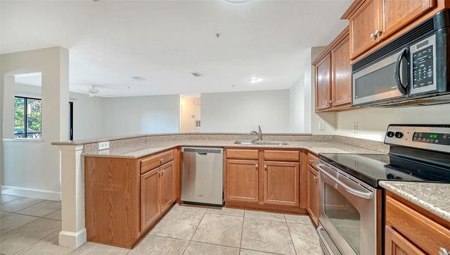 4029 CROCKERS LAKE BOULEVARD 1811, Sarasota, FL 34238