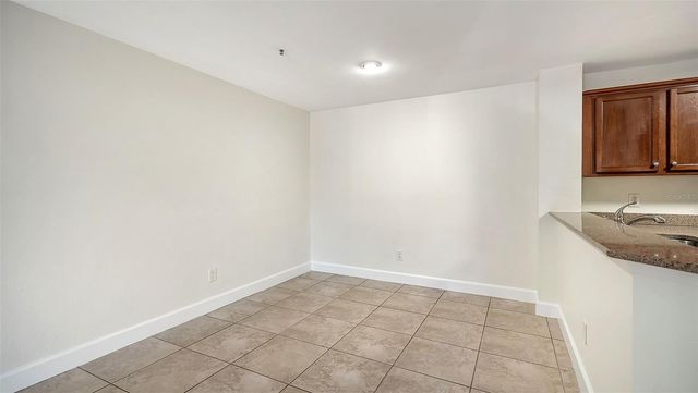 4029 CROCKERS LAKE BOULEVARD 1811, Sarasota, FL 34238