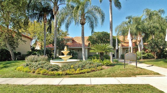 4029 CROCKERS LAKE BOULEVARD 1811, Sarasota, FL 34238