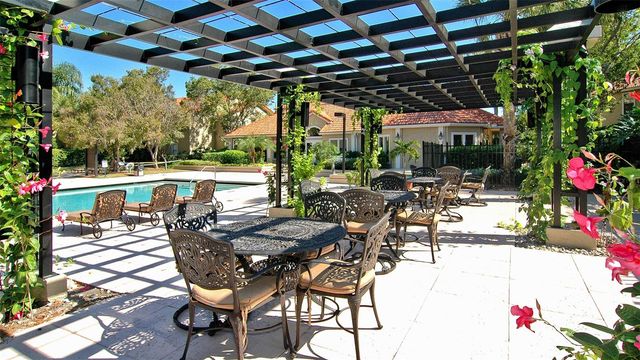 4029 CROCKERS LAKE BOULEVARD 1811, Sarasota, FL 34238