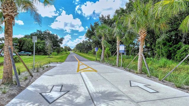 4029 CROCKERS LAKE BOULEVARD 1811, Sarasota, FL 34238