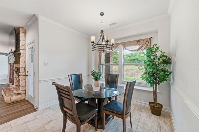 2501 Bunker Hill Drive, Burleson, TX 76028