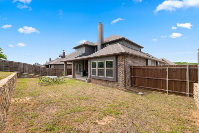 2501 Bunker Hill Drive, Burleson, TX 76028