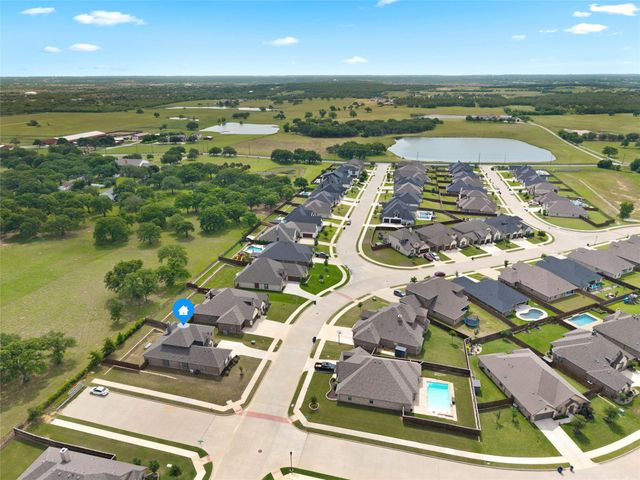 2501 Bunker Hill Drive, Burleson, TX 76028