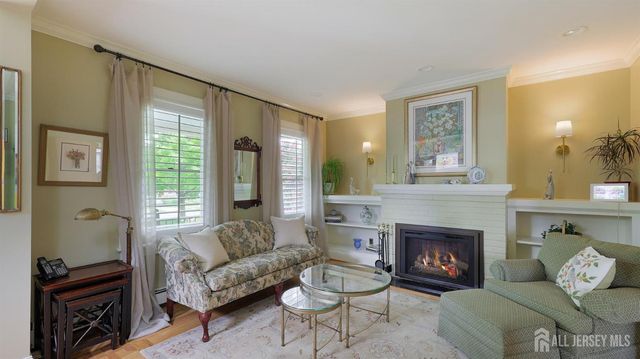103 S 1st Avenue, Highland Park, NJ 08904