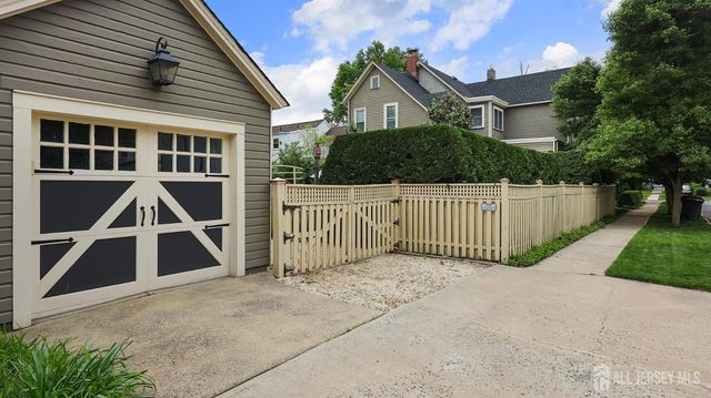 103 S 1st Avenue, Highland Park, NJ 08904