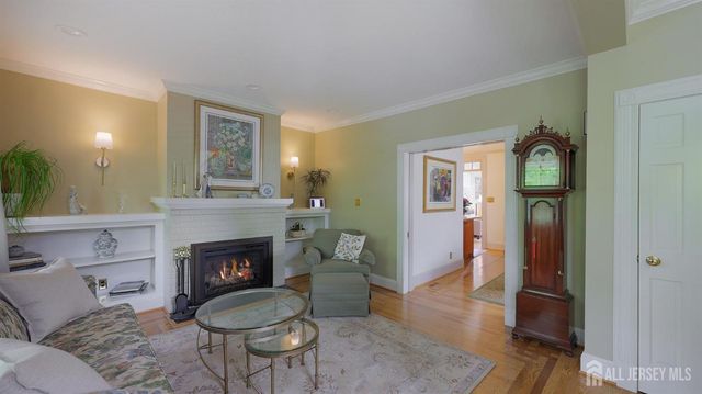 103 S 1st Avenue, Highland Park, NJ 08904