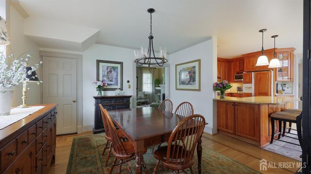 103 S 1st Avenue, Highland Park, NJ 08904