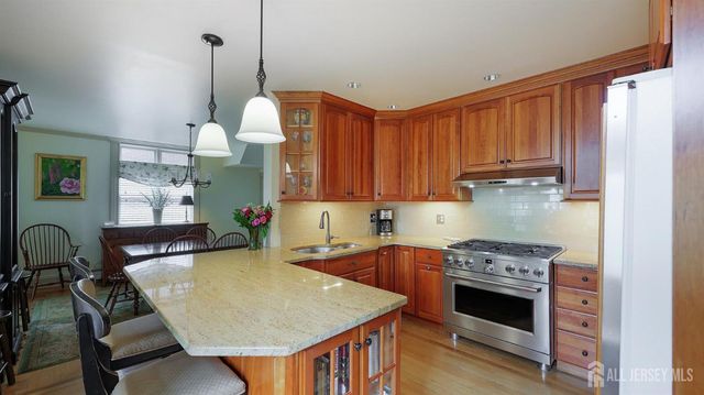103 S 1st Avenue, Highland Park, NJ 08904