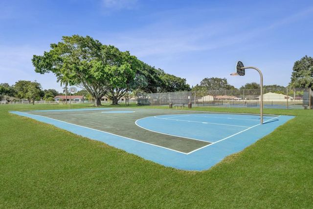 11218 SW 58th Circle, Cooper City, FL 33330