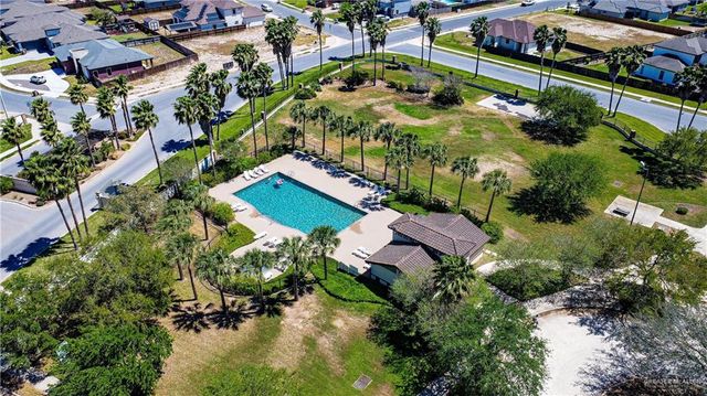 3808 Revilla Street, Edinburg, TX 78542