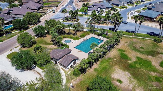 3808 Revilla Street, Edinburg, TX 78542