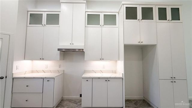 3808 Revilla Street, Edinburg, TX 78542