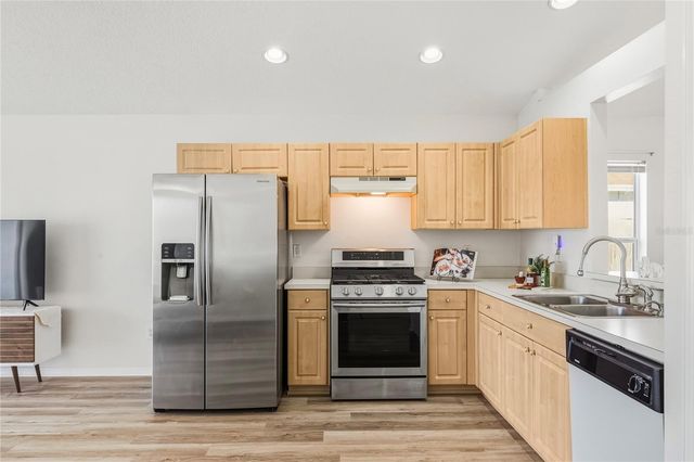 24331 CROSSCUT ROAD, Lutz, FL 33559