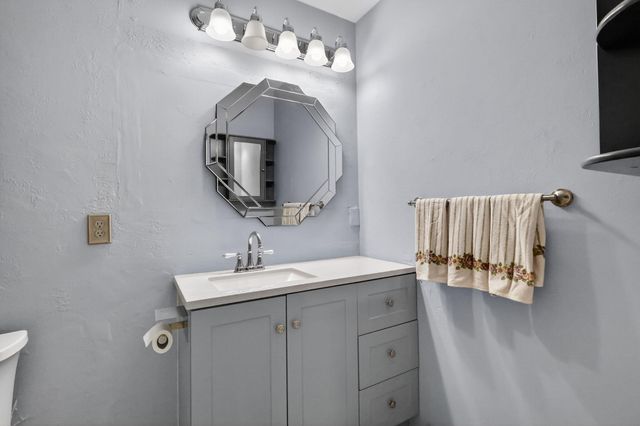 5926 Los Alamos Lane, Delray Beach, FL 33484