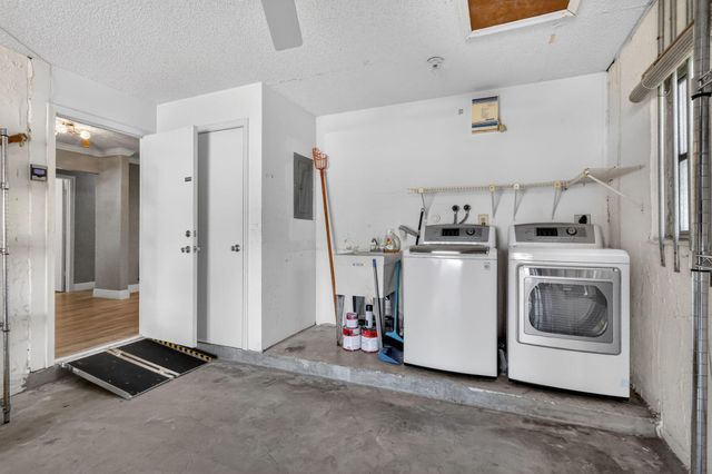 5926 Los Alamos Lane, Delray Beach, FL 33484